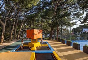 Sunny Makarska by Valamar