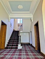 Woodside House