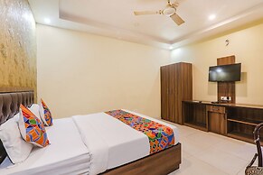 Fabexpress Grand Inn