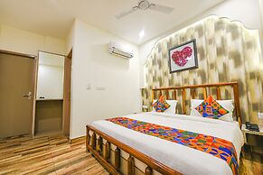 Fabhotel Nirvana Grand By Io