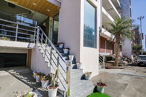 Fabhotel Js Pearl