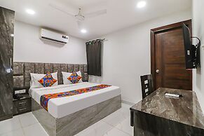 FabHotel Roadway Inn