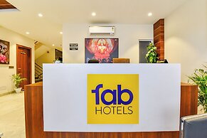 Fabhotel Pravaasam Residency
