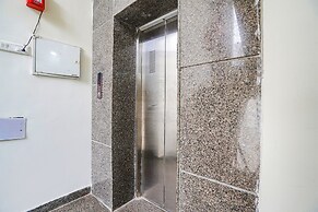 Fabhotel Golden Grand