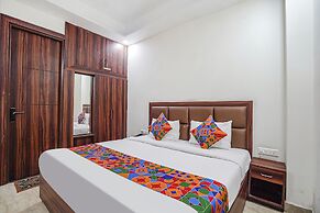 Fabhotel Golden Grand
