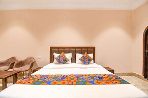 FabHotel Golden Suites