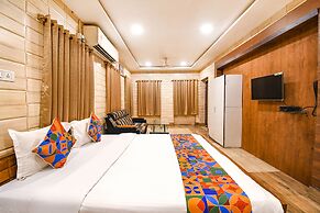 FabHotel Golden Suites