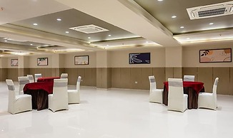 FabHotel Orange Oasis