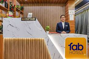 Fabhotel Max