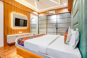 Fabhotel Max