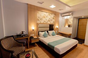 Fabhotel Prime Aroma Residency