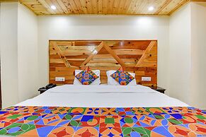 Fabhotel Mayra Grand