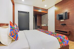 Fabhotel Prime 7 Eleven Resort