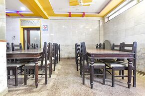 Fabhotel Harsh Palace