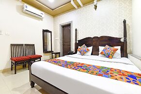 Fabhotel Harsh Palace