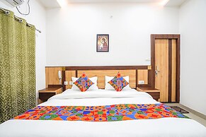 FabHotel Vairagi Inn