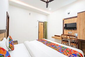 FabHotel Vairagi Inn