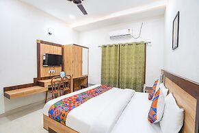FabHotel Vairagi Inn