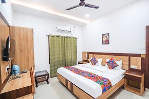 FabHotel Vairagi Inn