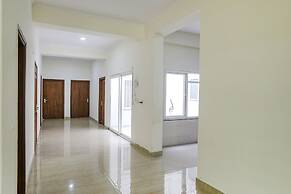 Fabhotel Grihum