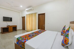 Fabhotel Grihum