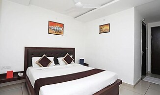 Fabhotel Taj Castle