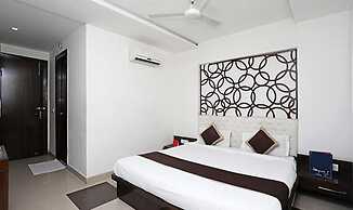 Fabhotel Taj Castle