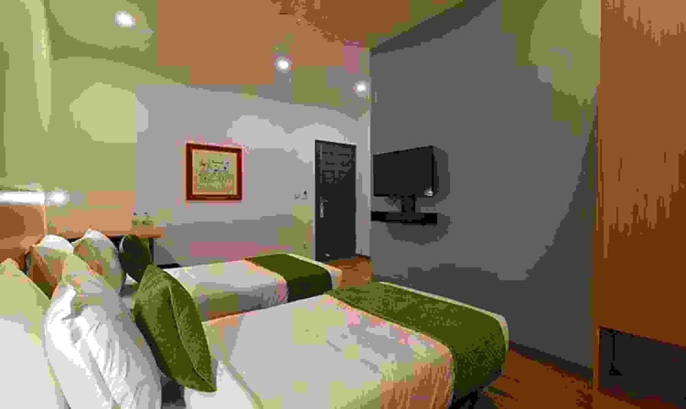 Fabhotel Ace I
