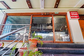 Fabhotel Slv Grand