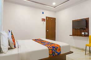 Fabhotel Spot Light