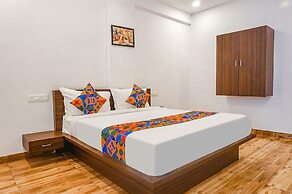 Fabhotel Spot Light