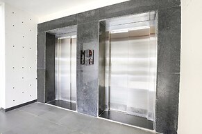 Fabhotel Grey Sky