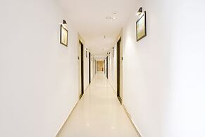 Fabhotel Grey Sky