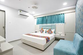 Fabhotel Grey Sky
