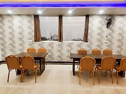 Hotel JVS Palace