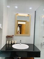Golden Rose Hotel Con Dao