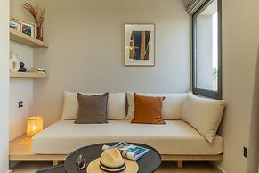 Topos Suites