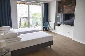 MoHo Modern Hostel