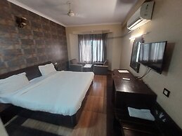Hotel Maya International