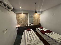 Hotel Maya International