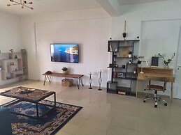 Paramount Gardens Resorts D204
