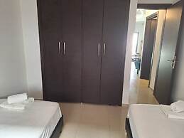 Paramount Gardens Resorts D204