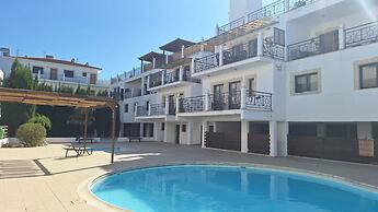 Paramount Gardens Resorts D204
