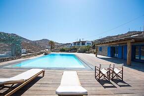 Mykonian Private 2 Bd Villa with Pool