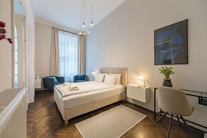 Venus Apartments - Opera III