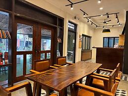 The Hive Hotel