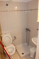 Studio Sleeps 2 With Free Parking