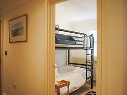 5 Thurlestone Beach