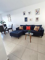 CASA LAUREL