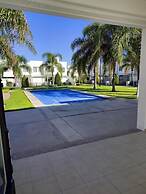 CASA LAUREL